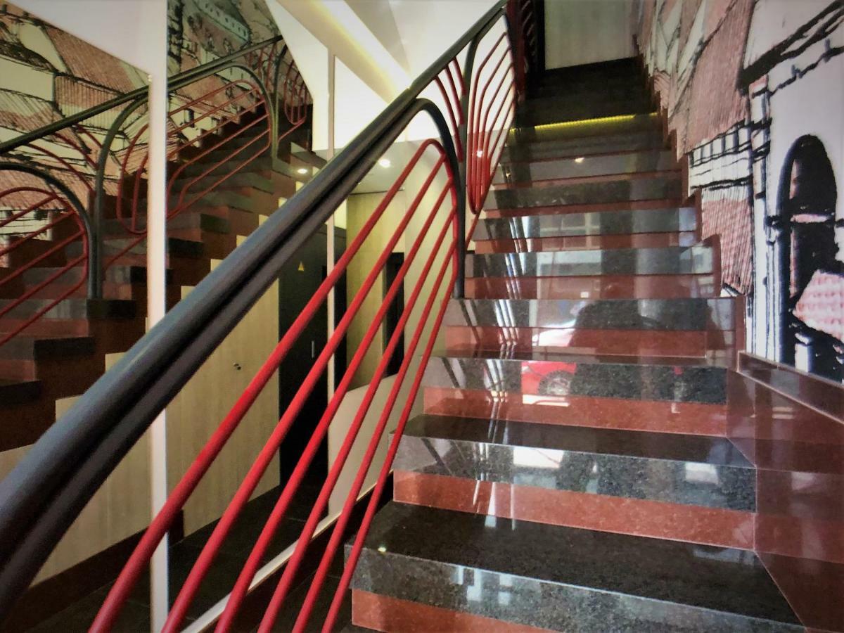 4 Apartamentos De Autor Луго Экстерьер фото